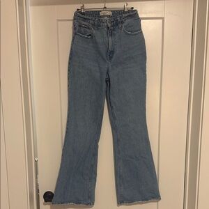 Abercrombie & Fitch Curve Love Flare Jeans size 27
